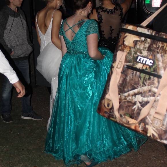 Sherri Hill Prom Dress - Picture 3 of 3